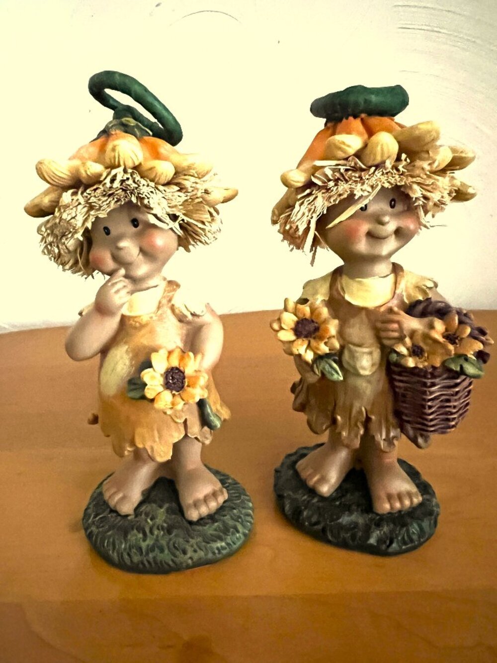 Vintage Autumn Harvest Fall Sunflower Children Boy and Girl Resin Figurines